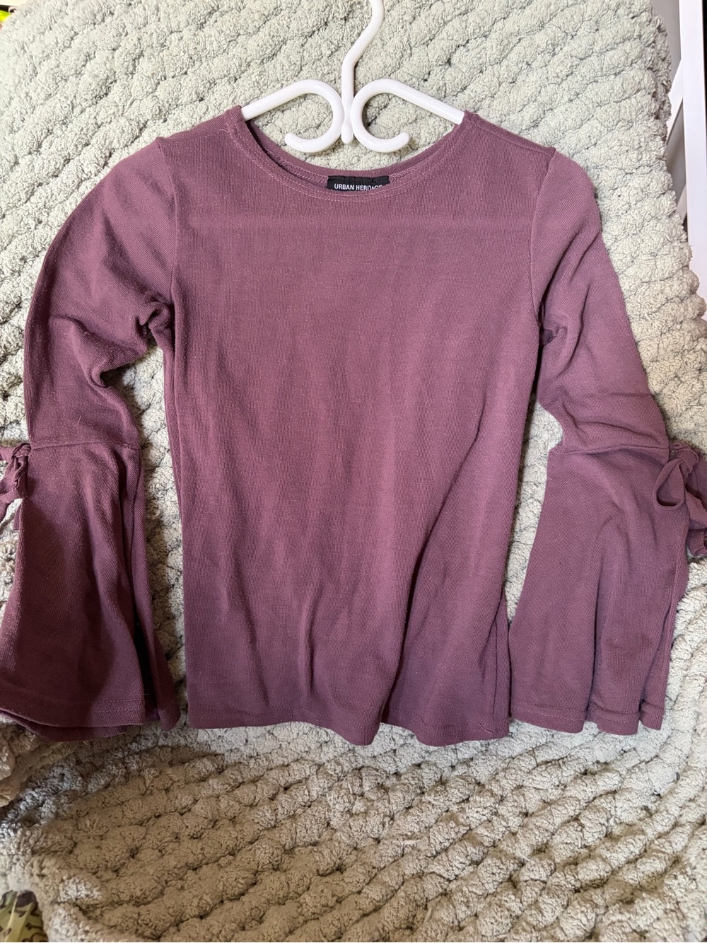 Urban Heritage Dusty Mauve Bell-Sleeve Long Sleeve Top